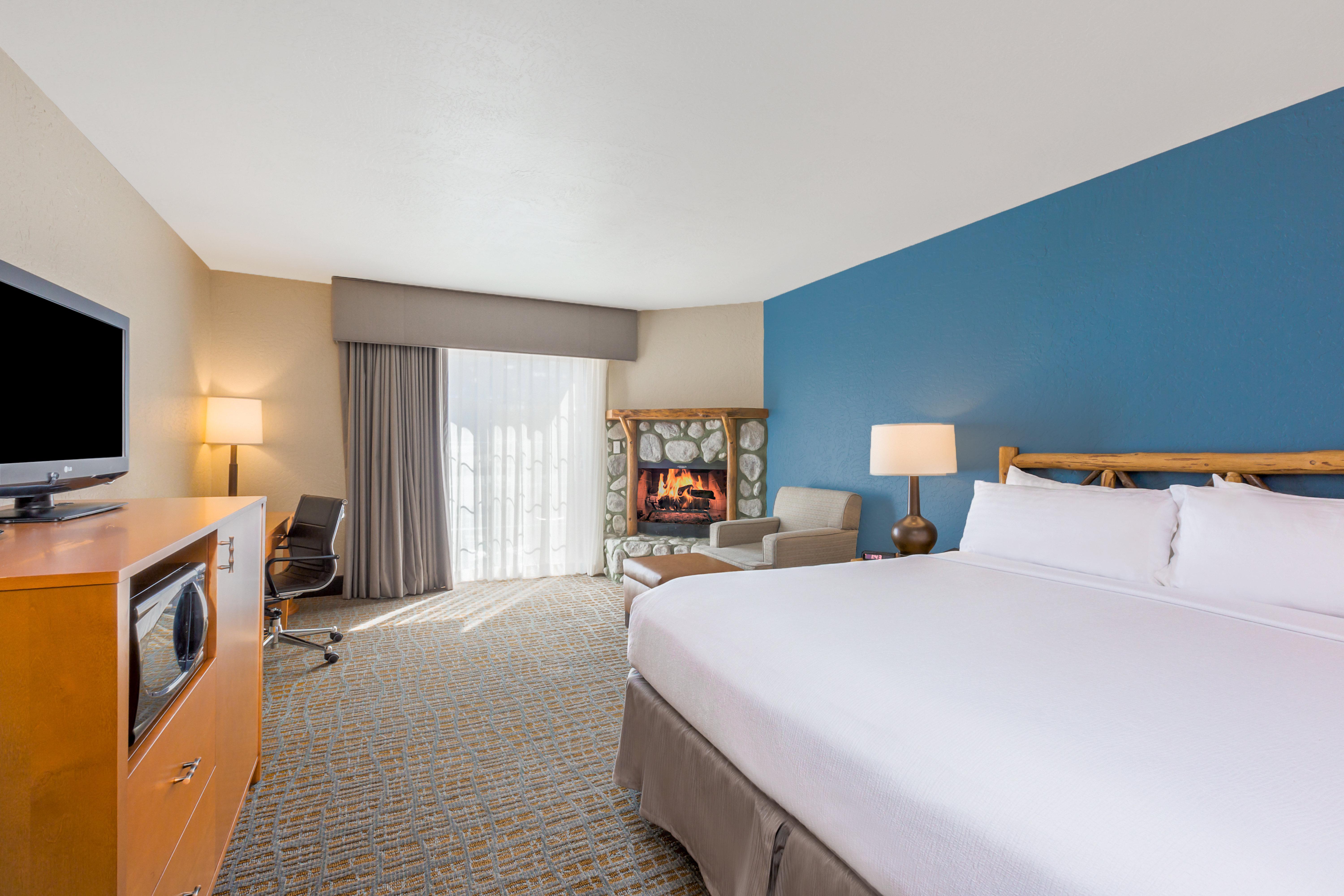 Holiday Inn Resort The Lodge At Big Bear Lake By Ihg Exterior photo